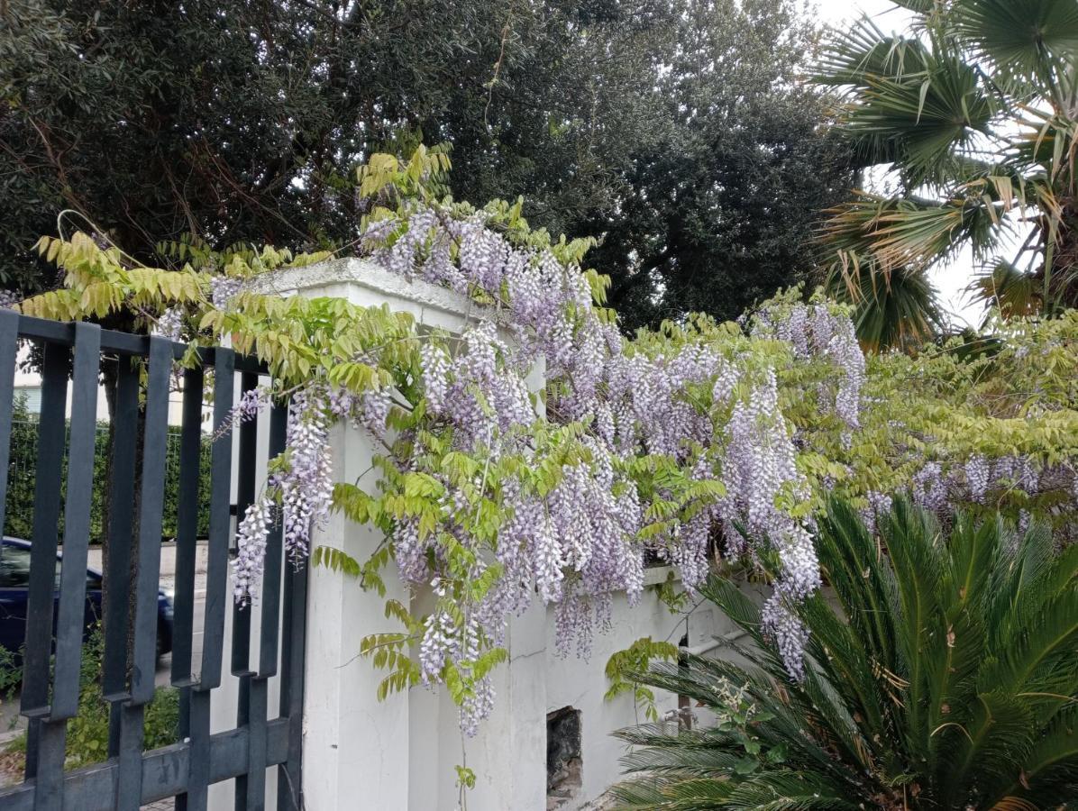 レッチェ A Casa Di Gio Bed & Breakfast エクステリア 写真
